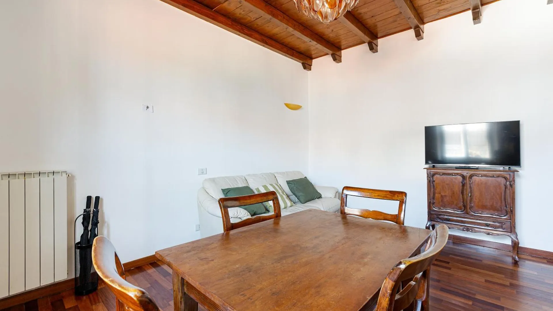 Porta Romana M3- Cosy Apartament Milánó